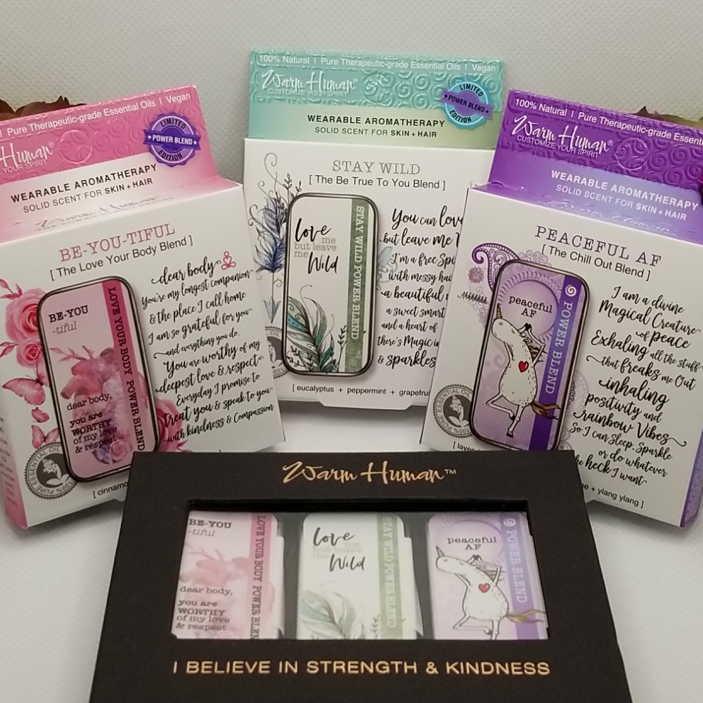 Warm Human Compact with 3 Aromatherapy Blends